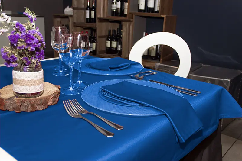Mantel Tela Raso Satén 150x150cm Color (50% Poliéster / 50% Algodón)